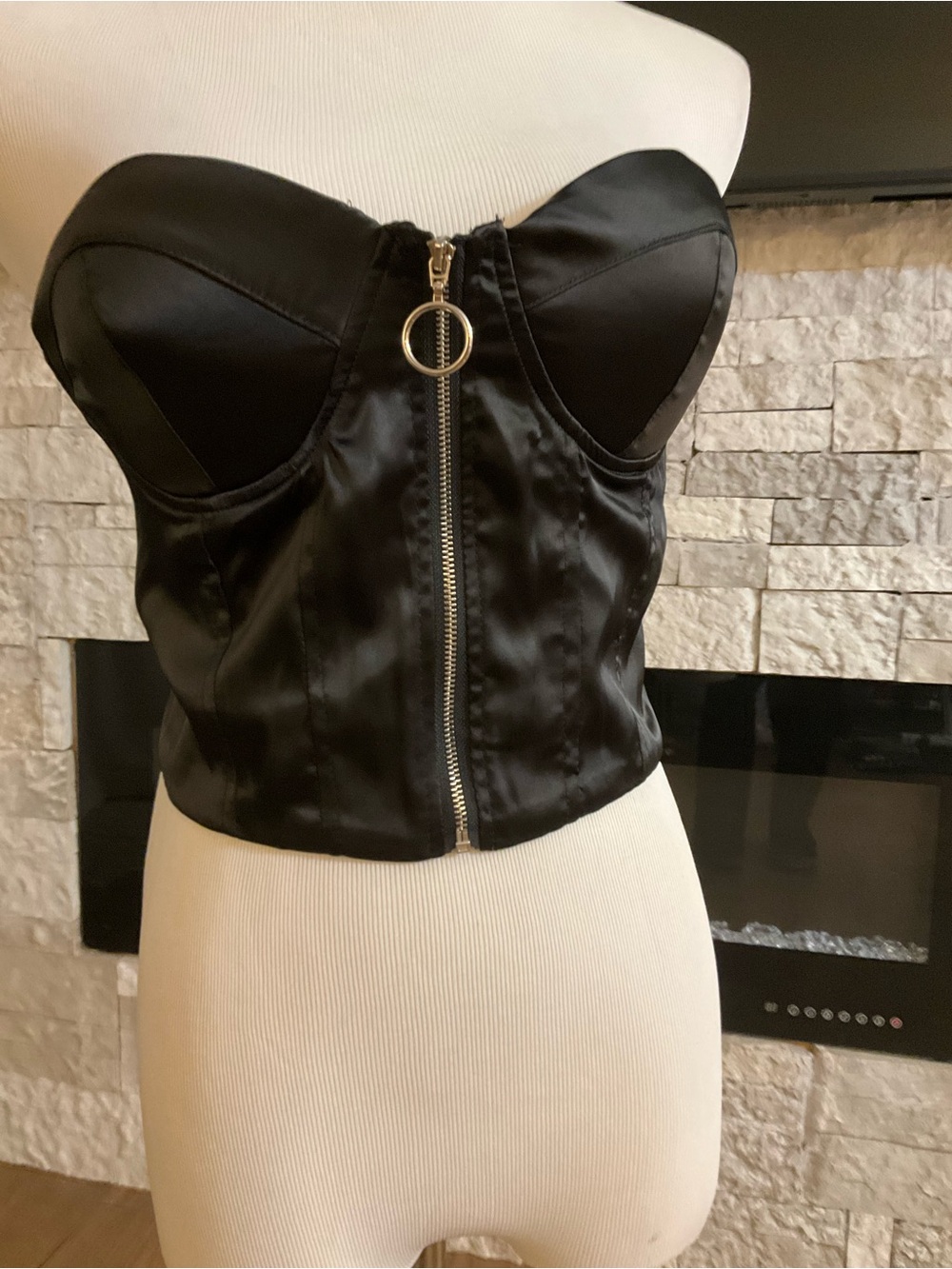 Love By Design Black Satin Bustier Zip Top Size L